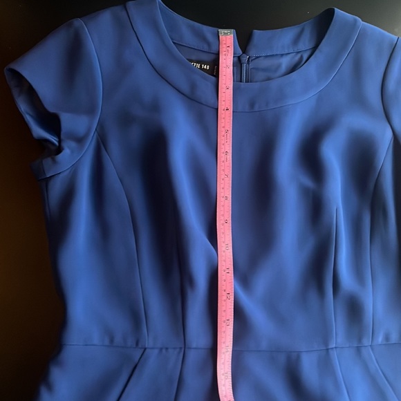 Lafayette 148 blue sheath dress size 6 petites - Picture 6 of 6